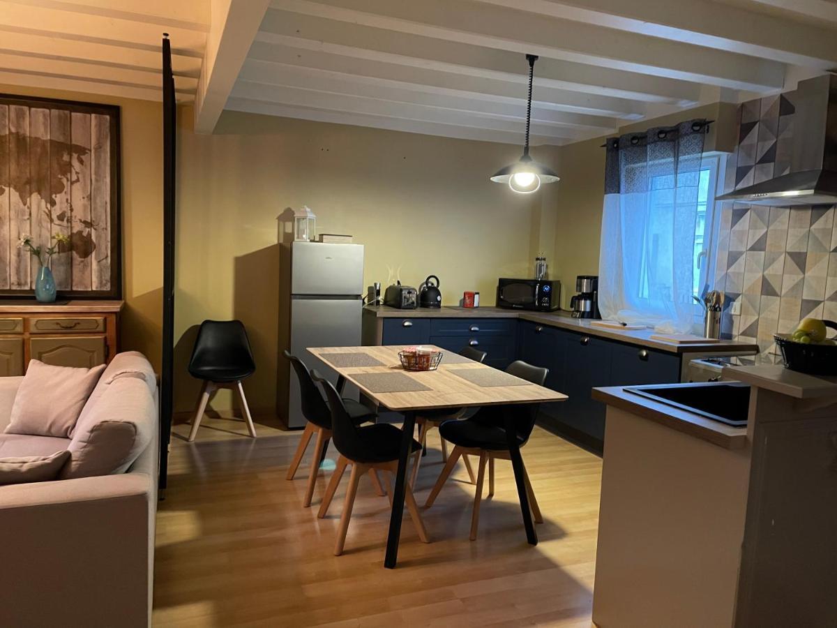 Le Maine N 5 - Fleac Angouleme - Suite Tilleul Exteriör bild